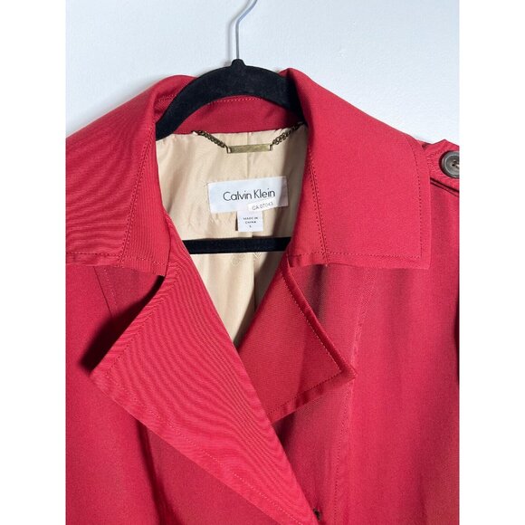 Red Calvin Klein trenchcoat with belt - Picture 6 of 10